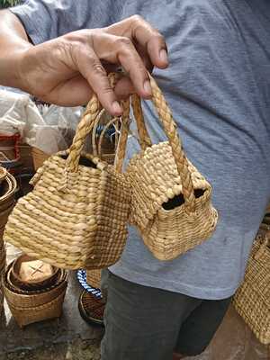 葦の伝統工芸バッグ